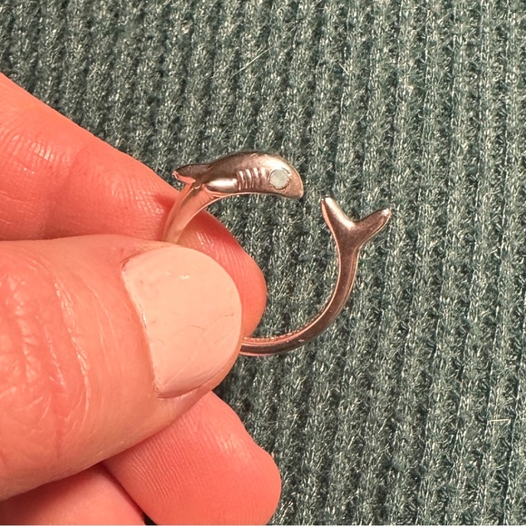 Pura Vida Dolphin Ring - Picture 3 of 8